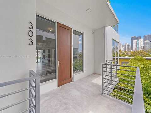 529 SW 11th St, Miami, FL 33129