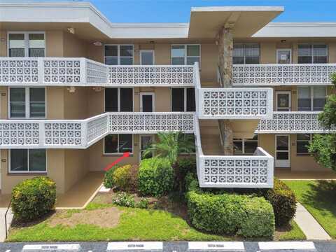 5095 BAY STREET NE, Saint Petersburg, FL 33703