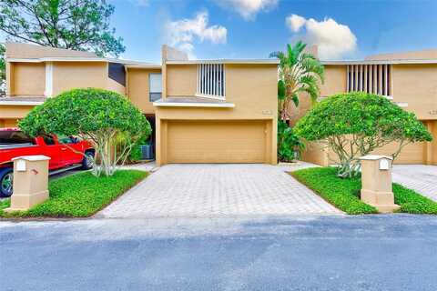 4212 MILL VALLEY COURT, TAMPA, FL 33618
