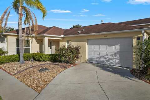 1697 RED HILL ROAD, THE VILLAGES, FL 32162