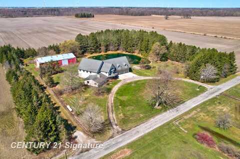 4285 N Iva, Hemlock, MI 48626