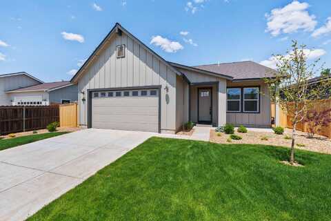 2896 NE Pinnacle Place, Bend, OR 97701