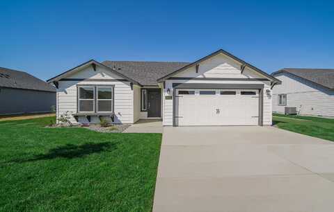 3324 NW 8th Street, Redmond, OR 97756