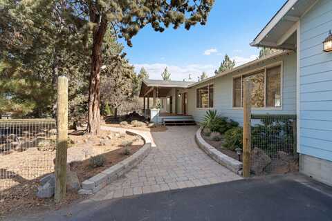 61866 Dobbin Road, Bend, OR 97702