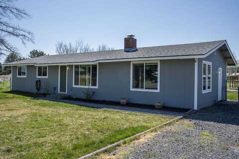 3537 SW 26th Street, Redmond, OR 97756