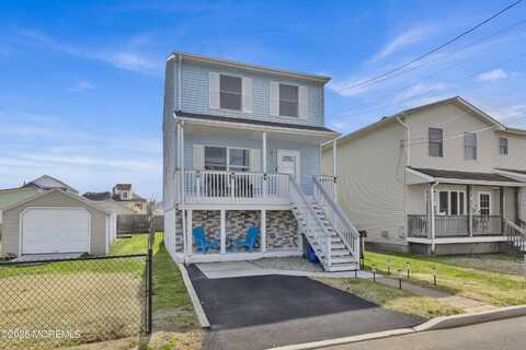 810 7th Street, Union Beach, NJ 07735