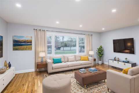 465 Washington Blvd, Long Beach, NY 11561