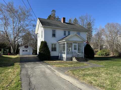 1 Weeks Street, Houlton, ME 04730