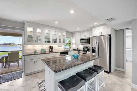 1210 SW 4th, CAPE CORAL, FL 33991