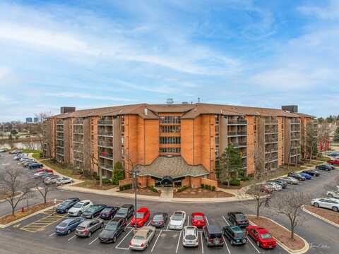 75 Kristin Circle, Schaumburg, IL 60195