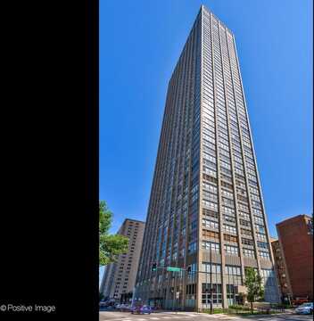 655 W Irving Park Road, Chicago, IL 60613