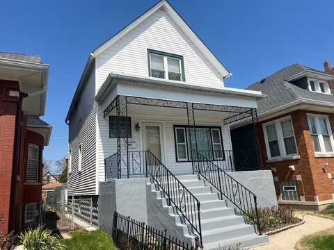 3426 W WRIGHTWOOOD Avenue, Chicago, IL 60647