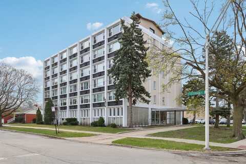 5975 N Odell Avenue, Chicago, IL 60631