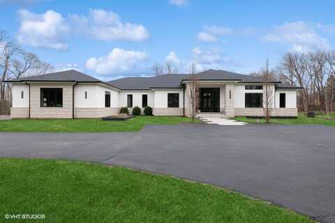 89 Meadow Hill Road, Barrington, IL 60010