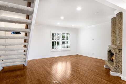 7200 Newton Way, Stanton, CA 90680