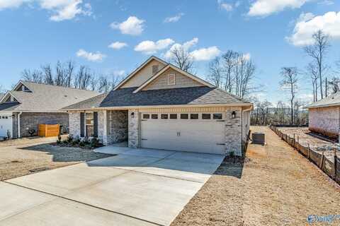 15334 Springbrook Trace, Athens, AL 35611