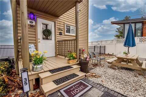 5919 Lake Road W unit: 35, Ashtabula, OH 44004