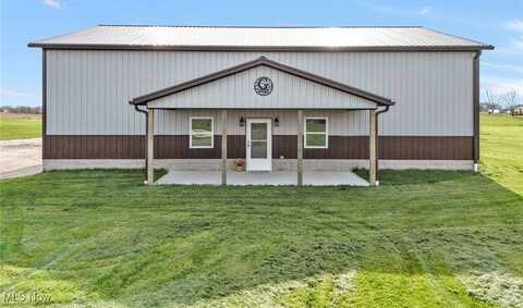 3190 Kensington Road NE, Carrollton, OH 44615