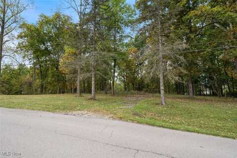 708 Rehwinkle Road, Northfield, OH 44067