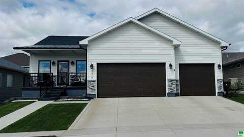 6479 Mickelson Street, Sioux City, IA 51106