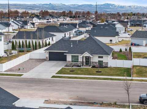 4428 E Booner Street, Idaho Falls, ID 83401