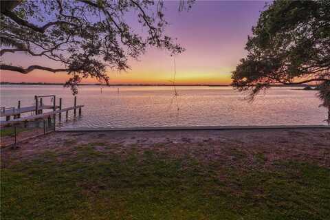 2458 Keystone Court North, Saint Petersburg, FL 33710