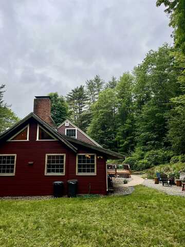 6940 Coolidge Highway, Guilford, VT 05301