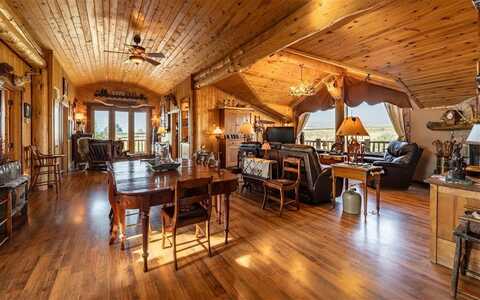 115 Lane 16, Cody, WY 82414