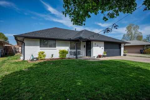 2105 N Willow Avenue, Bethany, OK 73008