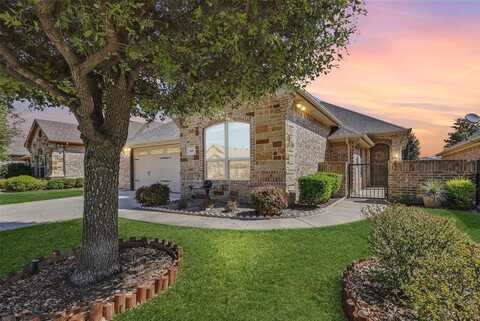 218 Captains Court, Granbury, TX 76049
