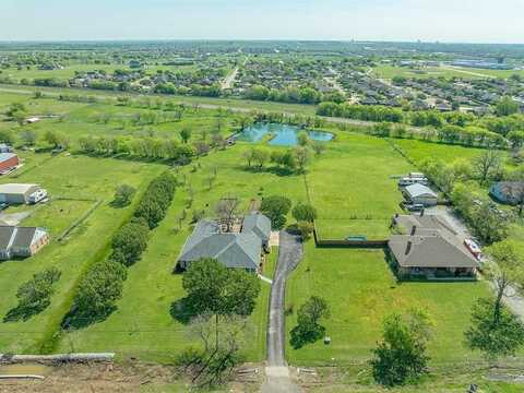 104 Fm 2450, Krum, TX 76249