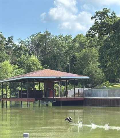 106 Stonewall Drive, Streetman, TX 75859