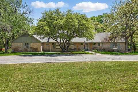 1904 Oakridge Trail, Bridgeport, TX 76426