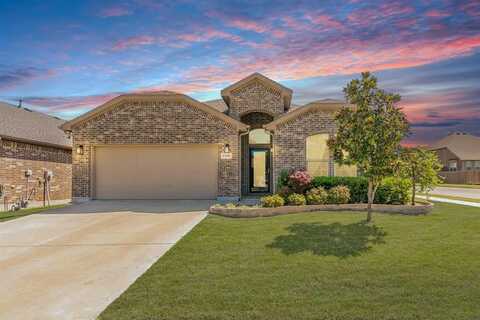 2500 Clay Creek Lane, Fort Worth, TX 76177