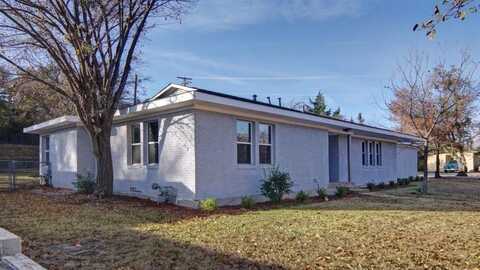 1327 W Water Street, Weatherford, TX 76086