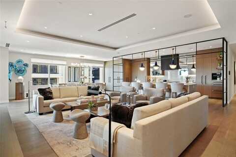 2300 Wolf Street, Dallas, TX 75201