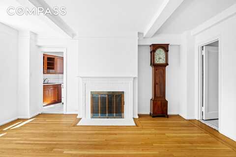 2 Horatio Street, New York, NY 10014