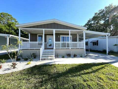 119 North Lake Drive, #808, Leesburg, FL 34788