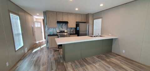 209 Palm Drive, Tampa, FL 33613