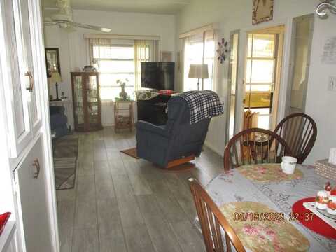 21 WEST IMPERIAL DR, LAKELAND, FL 33815