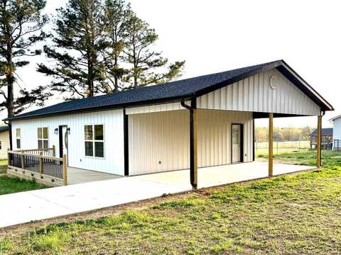 127 Lake Circle Dr, Salem, AR 72576