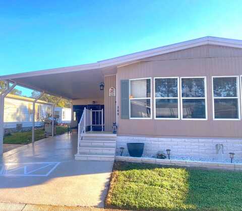 7001 142d ave, Largo, FL 33771