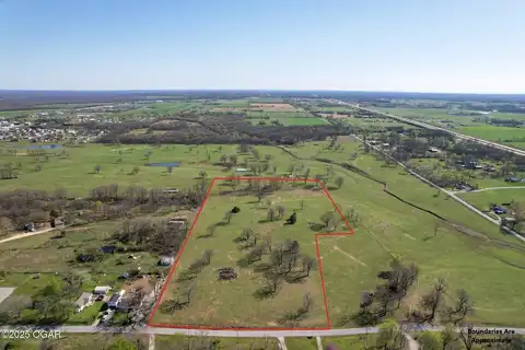003 Palm Road, Neosho, MO 64850