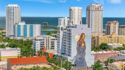 226 5TH AVENUE N, Saint Petersburg, FL 33701
