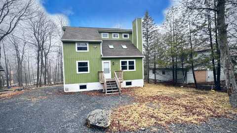 1403 Waterfront Drive, Tobyhanna, PA 18466