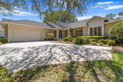 3230 N Pinelake Village Point, Lecanto, FL 34461