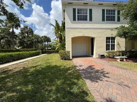 749 SW 3rd Ave, Pompano Beach, FL 33060