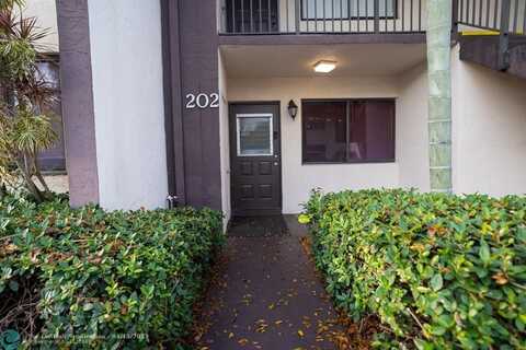 202 E Laurel Dr, Margate, FL 33063