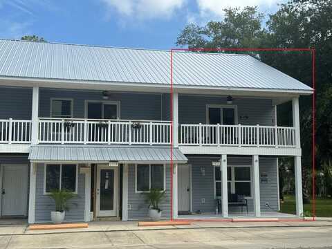 221 8th St, Port Saint Joe, FL 32456