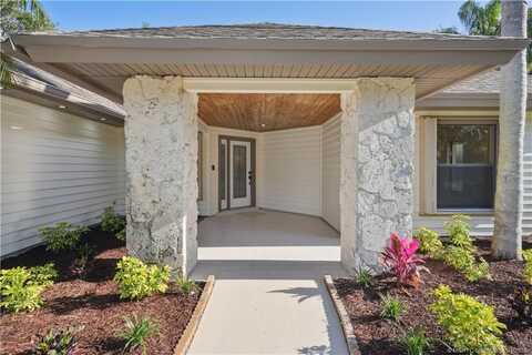 2170 Seminole Shores Lane, Vero Beach, FL 32963